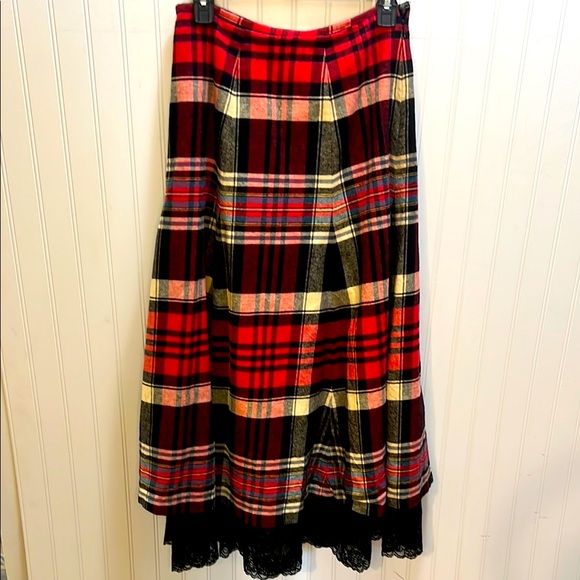 J Peterman Dresses & Skirts - J Peterman Flannel and Lace Maxi Skirt Size 4